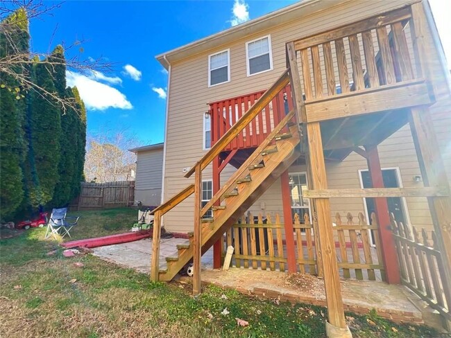 Building Photo - 1418 Brookside Manor Ct