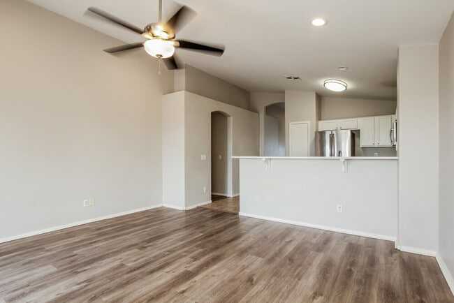 Building Photo - 8256 N 112th Ave