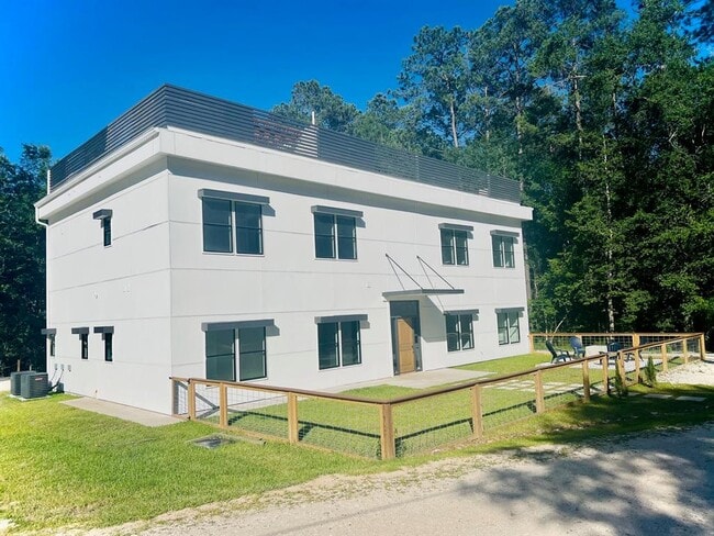 Building Photo - 11511 Mockingbird Hill