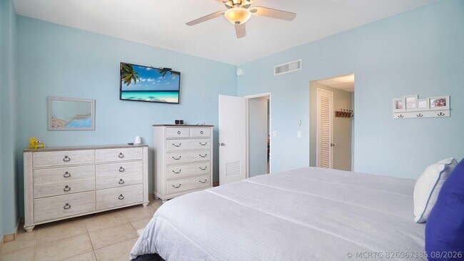 Building Photo - 4250 Galt Ocean Dr