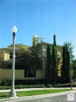 Building Photo - 180 Guinevere-