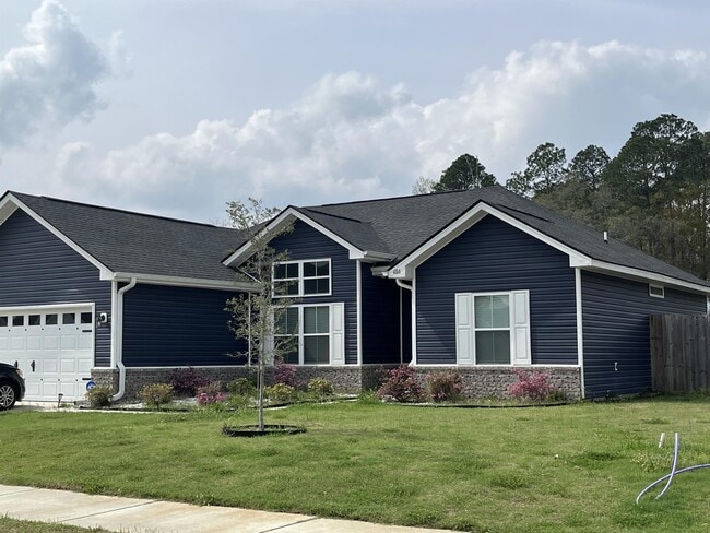 Building Photo - 486 Thorp Circle