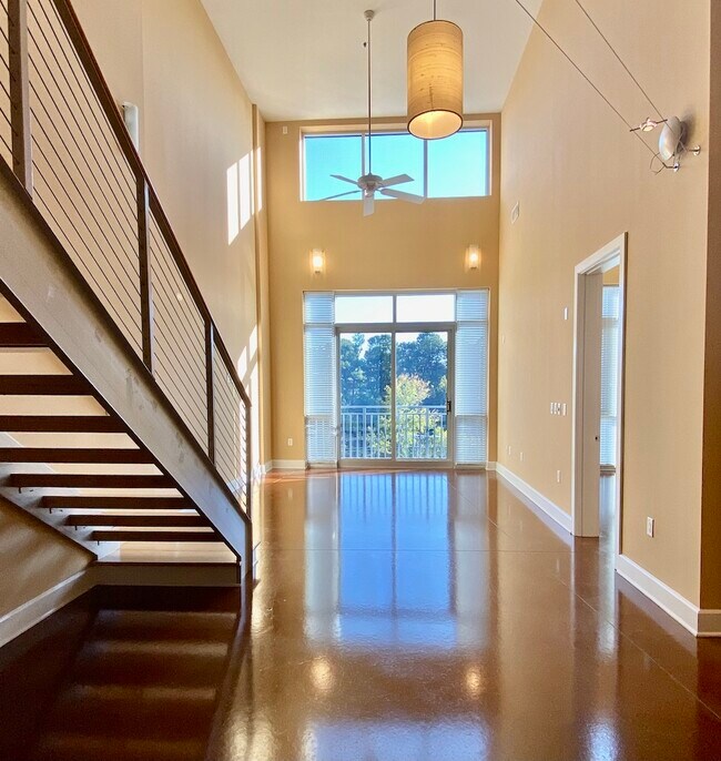 Building Photo - 2608 Erwin Rd