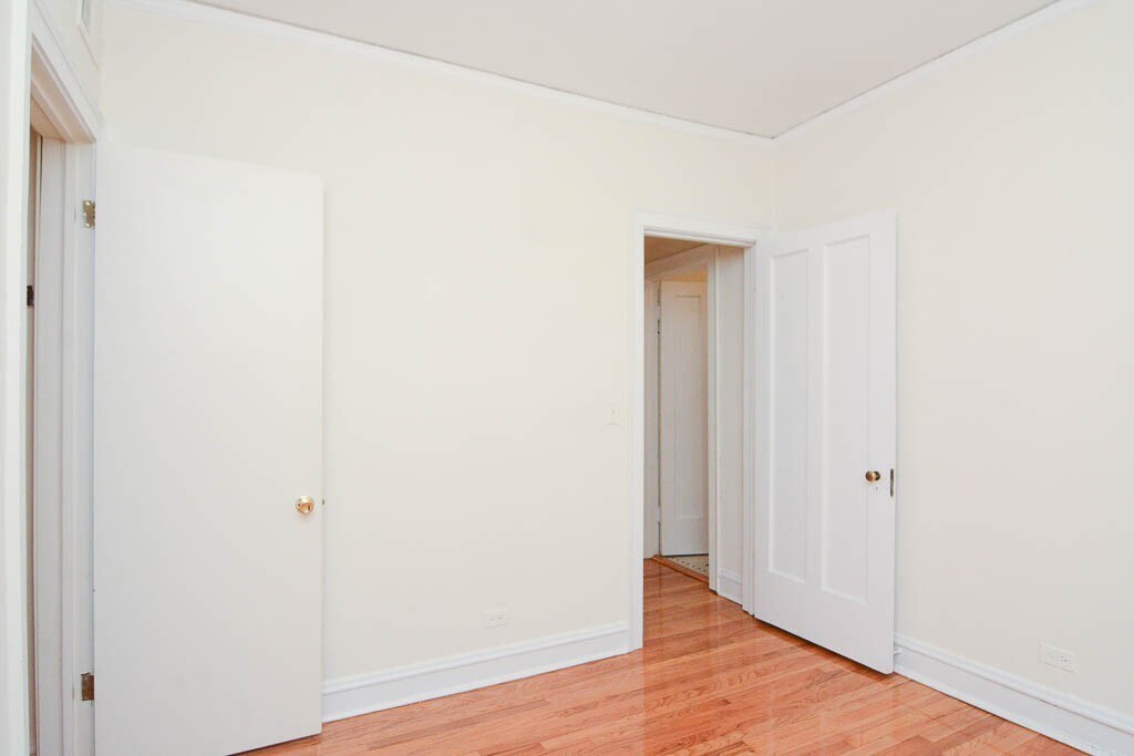 Building Photo - 346 Park Ave