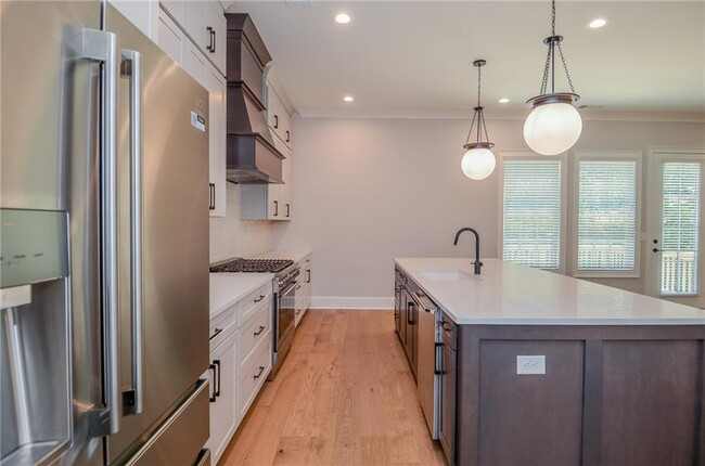 Building Photo - 3963 Enclave Wy