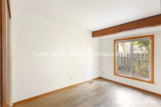 Building Photo - 9811 SW 49th Ave