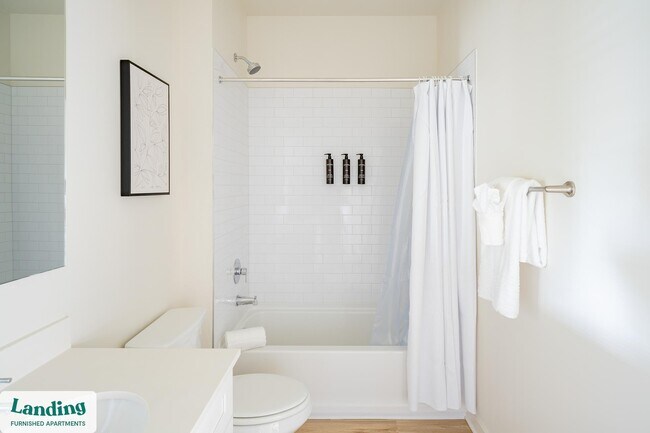 Building Photo - 6225 Mobile Hwy