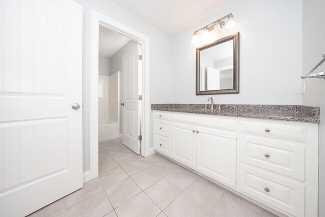 Building Photo - 4 Cyrus Way