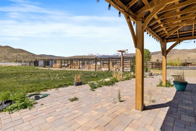 Building Photo - 5 Bedroom One of a Kind - Horse Property -...