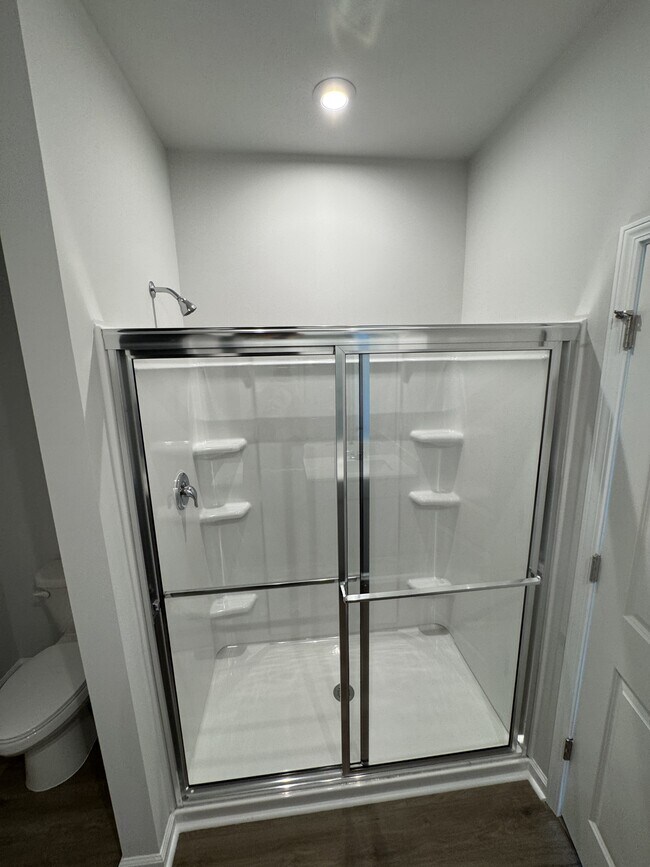 Building Photo - 3067 Visionary Dr