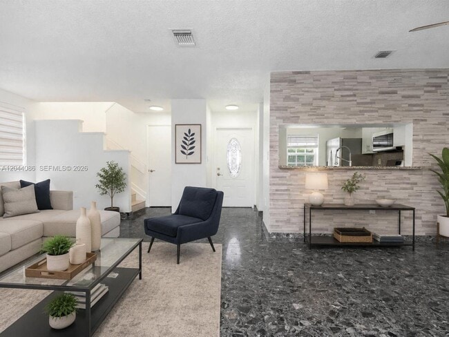 Building Photo - 9044 SW 148th Ct