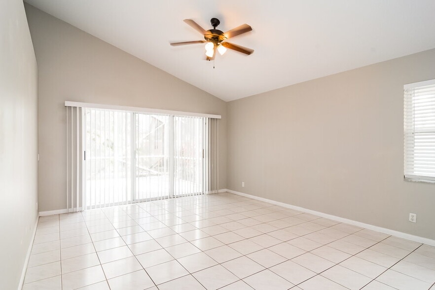 Building Photo - 23410 Serene Meadow Dr S