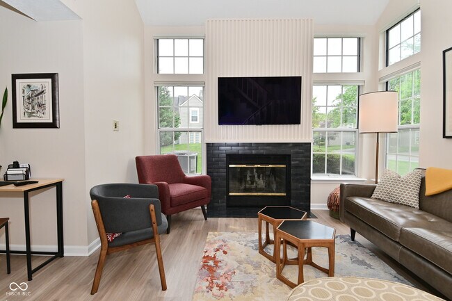 Building Photo - 9477 Aberdare Dr