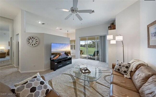 Primary Photo - 640 Lalique Cir