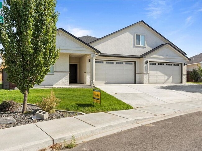 Primary Photo - 7002 W 28th Ave