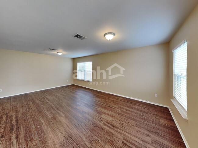 Building Photo - 13205 Vizquel Loop