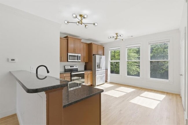 Building Photo - 740 Liberty Commons Dr NW