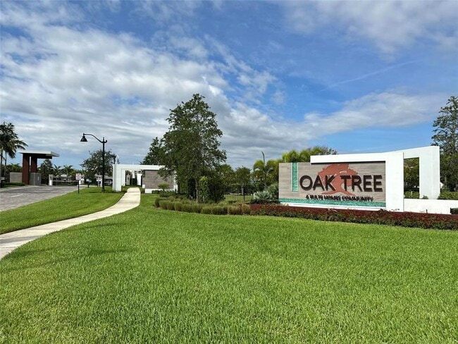 Building Photo - 4470 Gramercy Dr