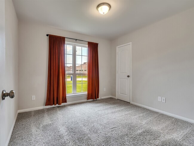 Building Photo - 8216 Tourmaline Wy
