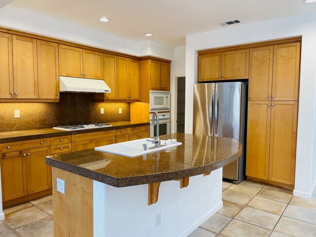 Building Photo - 4285 Bromley Ct