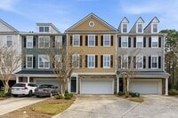 Building Photo - 124 Palm Cove Way