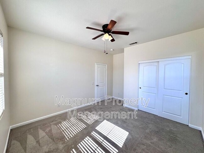 Building Photo - 23394 Blue Gardenia Ln