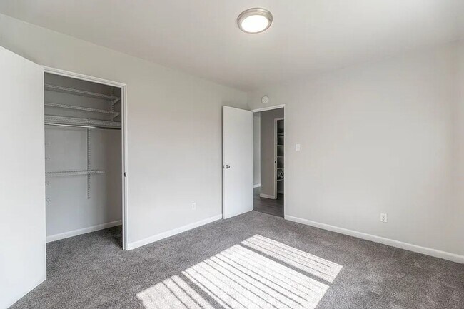 Building Photo - Miller Court Apartments - Security Deposit As Low As $0! LIMITED TIME 1-Month Free!