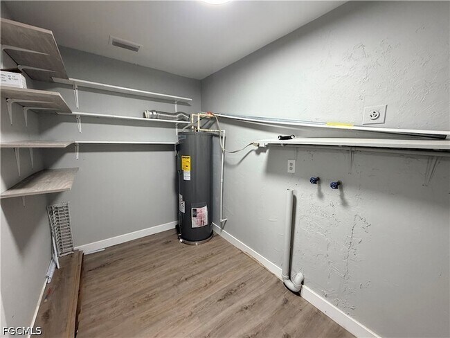 Building Photo - 1759 Aquarius Ct