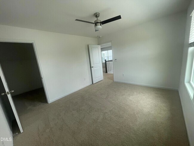Building Photo - 513 Dorset Strm Dr