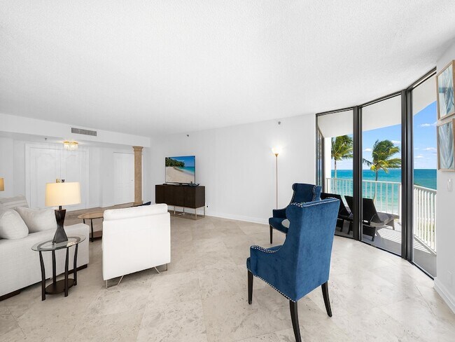Building Photo - 2917 S Ocean Blvd