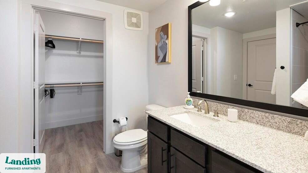 Building Photo - 3351 Walton Dr