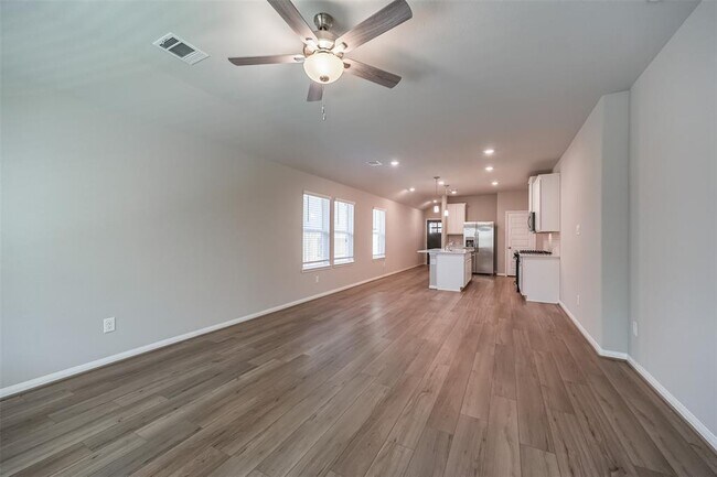 Building Photo - 17586 Rosette Grass Dr