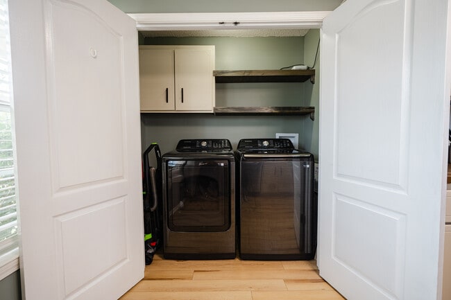 Building Photo - 2007 Ossabaw Dr