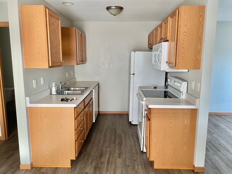 Kitchen - 5309 Deer Valley Dr