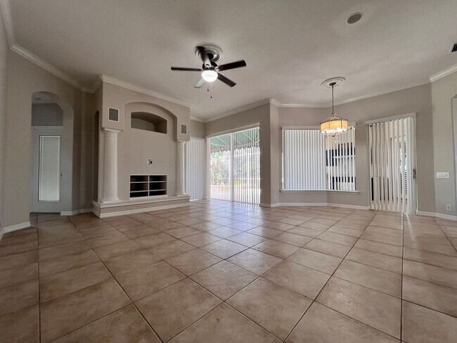 Building Photo - 2545 Partridge Dr
