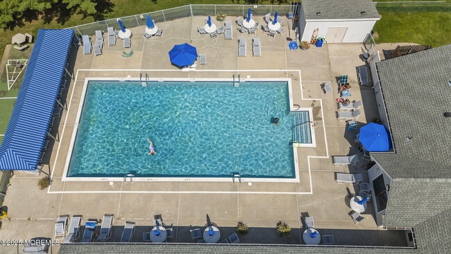 Building Photo - 237 Wycoff Way W