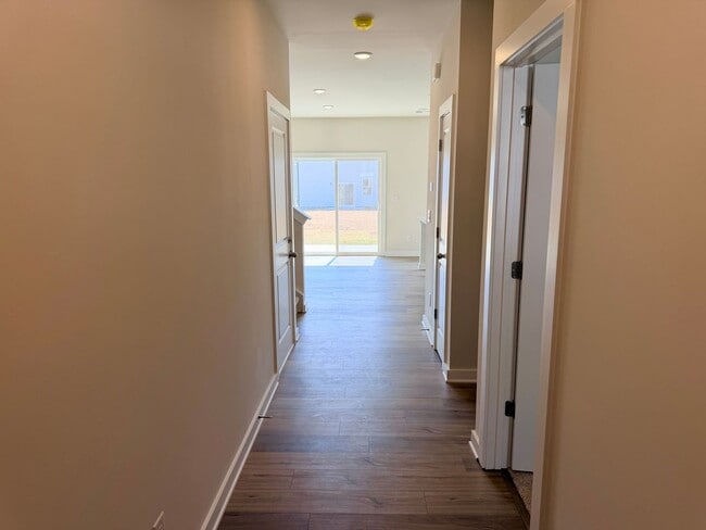 Building Photo - Brand New 4BR/3BA Home in Blue Sky Meadows