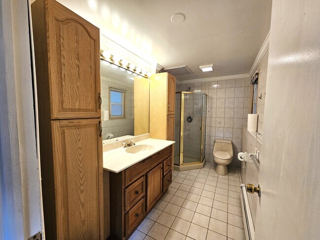 Building Photo - 9 Kitchell Pl