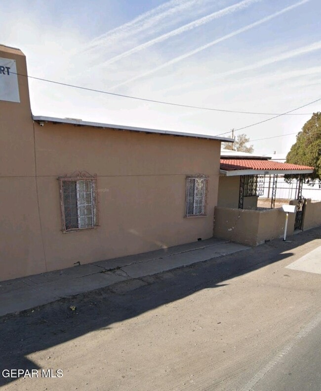 Primary Photo - 10104 Socorro Rd