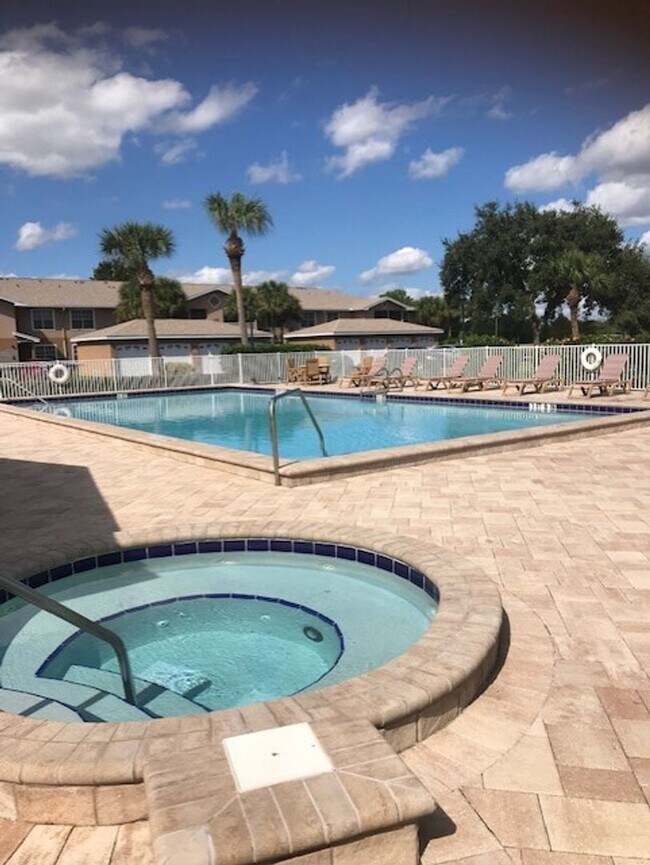 Building Photo - For Rent: Spacious 3-Bedroom, 2-Bath Second-Floor Condo with Balcony & Community Amenities