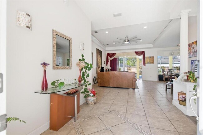 Building Photo - 118 Whispering Pine Dr