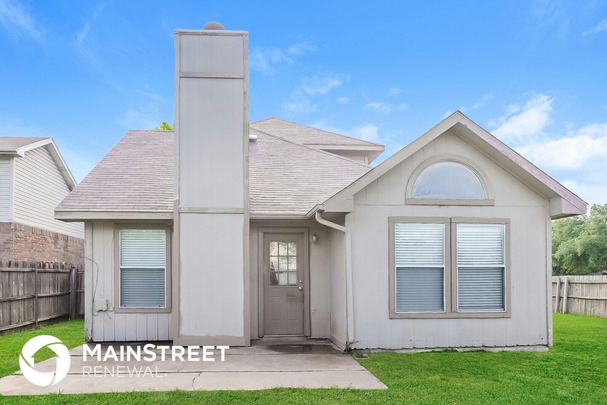 Building Photo - 8440 Cloverglen Ln