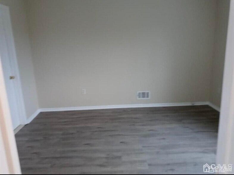 Building Photo - 1207 Jesse Way