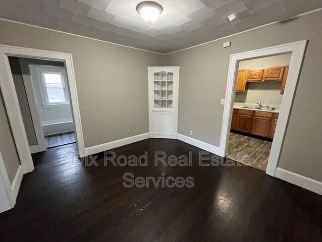 Building Photo - 306 Hudson Ave