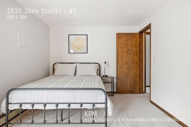 Building Photo - 1935 38th St