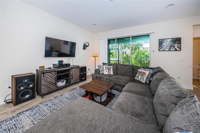 Building Photo - 14126 Damselfly Dr