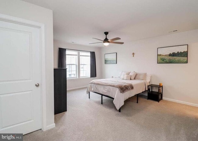 Building Photo - 364 Trego Avenue