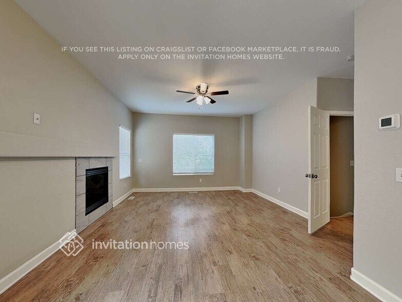 Building Photo - 3140 Seaside View