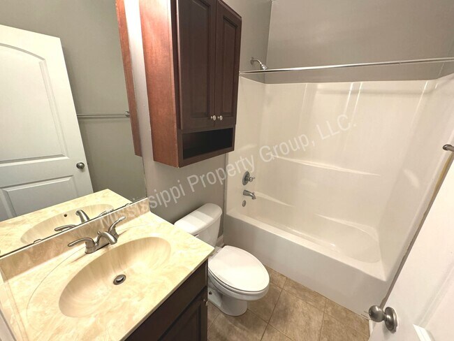 Building Photo - 3BR/3.5BA For Rent