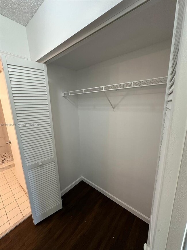 Building Photo - 4848 N State Rd 7